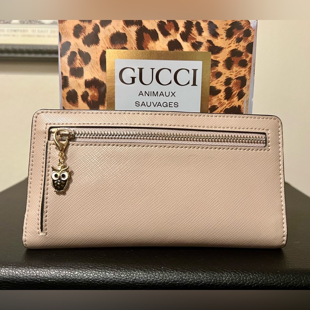 Kate Spade Black and Cream Wallet - Picture 4 of 14